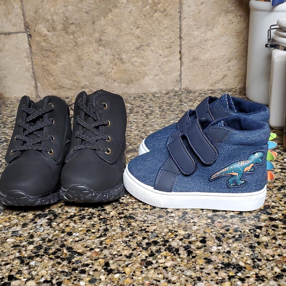 NEW 2 PAIR Shoes Boots Dinosaur High Tops